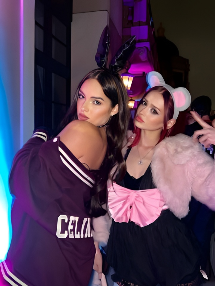 Света привлекальеная девушка из Егорьевска цена от 3000 руб