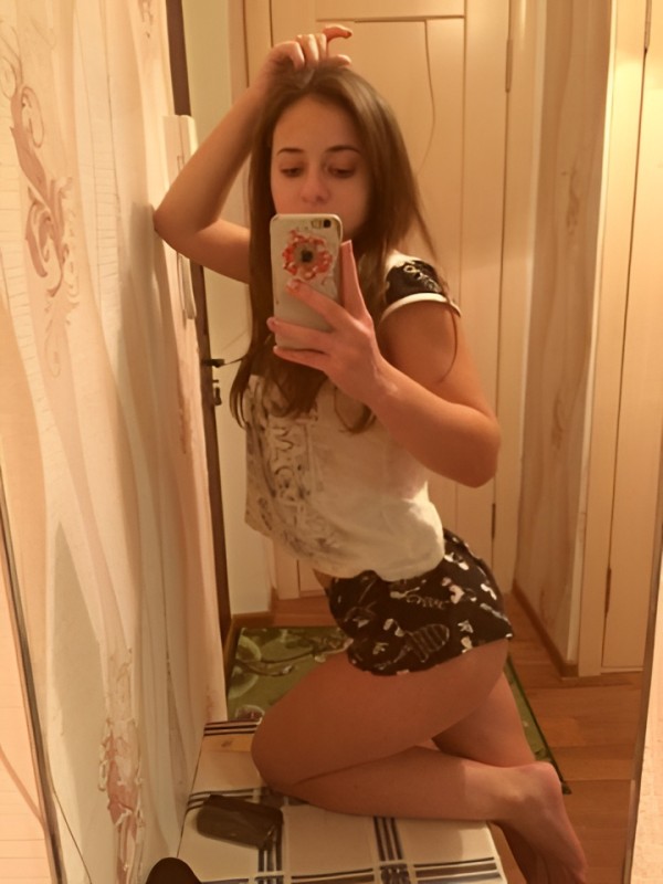 Риана привлекательная девушка из Егорьевска цена от 2000 руб