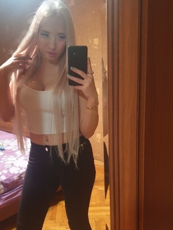 Мелани фото 3